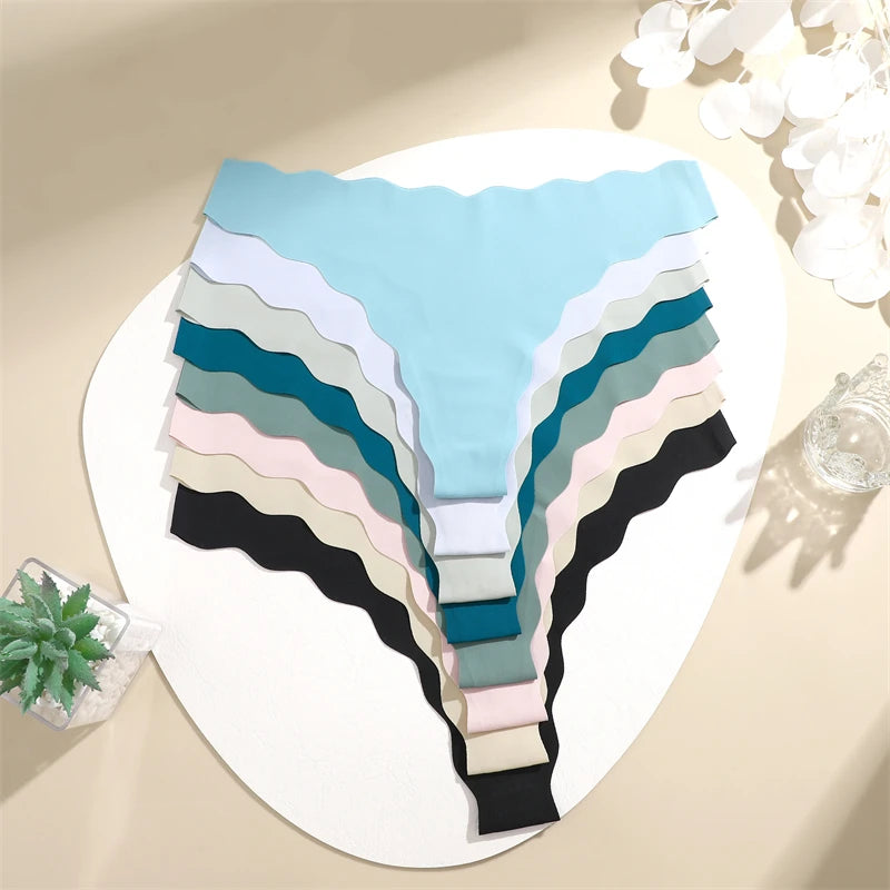 Scallop Seamless Thong — 4 Pack
